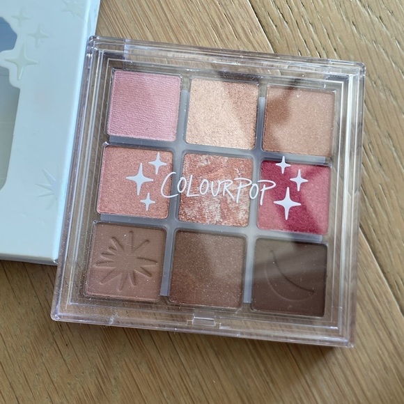 Colourpop Pressed powder Eyeshadow Palette Clearly in Love NEW in box - Picture 3 of 5